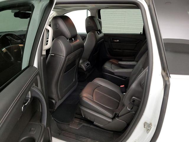 Photo of 2017 White Chevrolet Traverse