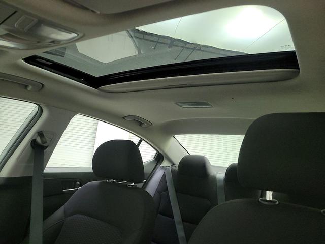 Photo of 2020 Silver Hyundai ELANTRA