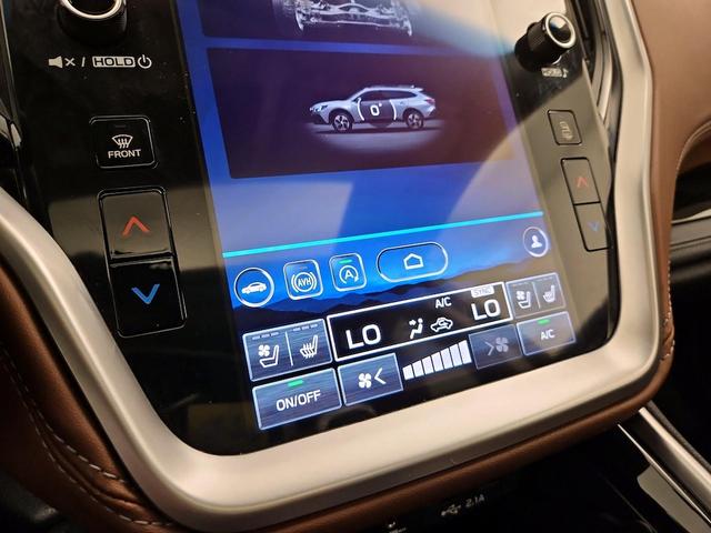 Photo of 2021 Gray Subaru Outback