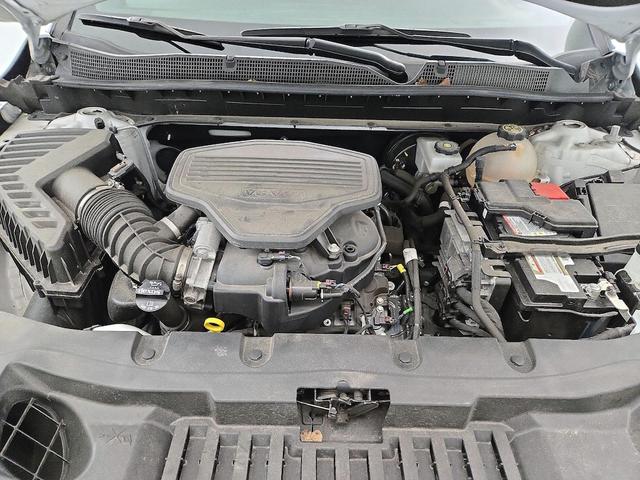 Photo of 2022 White Chevrolet Blazer