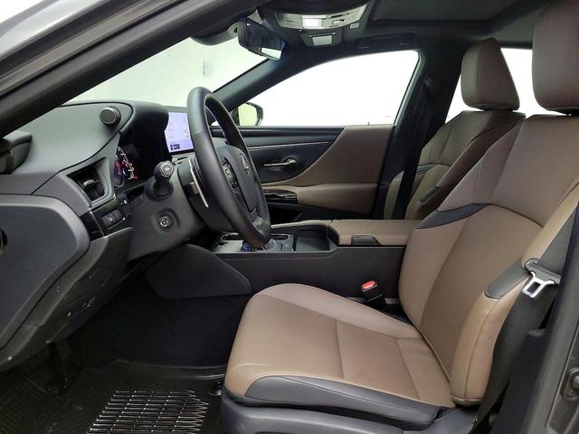 Photo of 2024 Gray Lexus ES 350