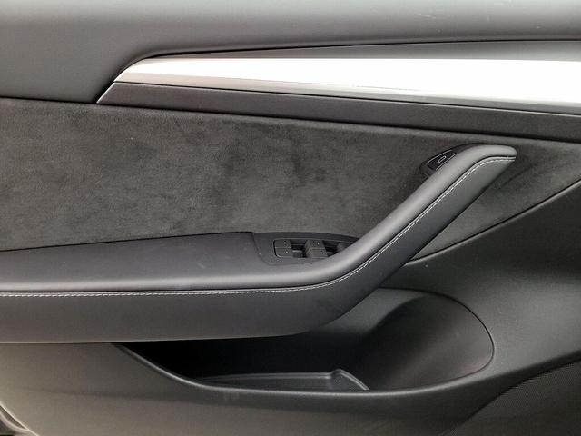 Photo of 2023 Black Tesla Model 3