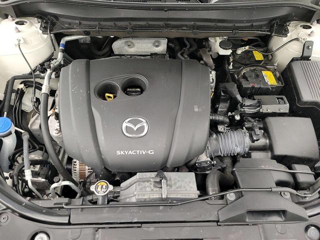Photo of 2023 White Mazda CX-5