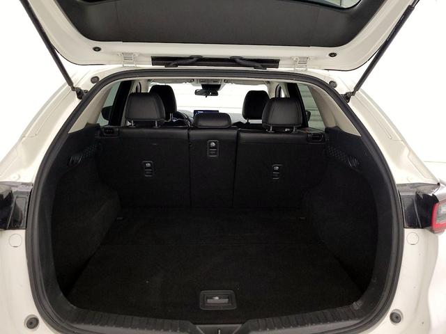 Photo of 2023 White Mazda CX-5