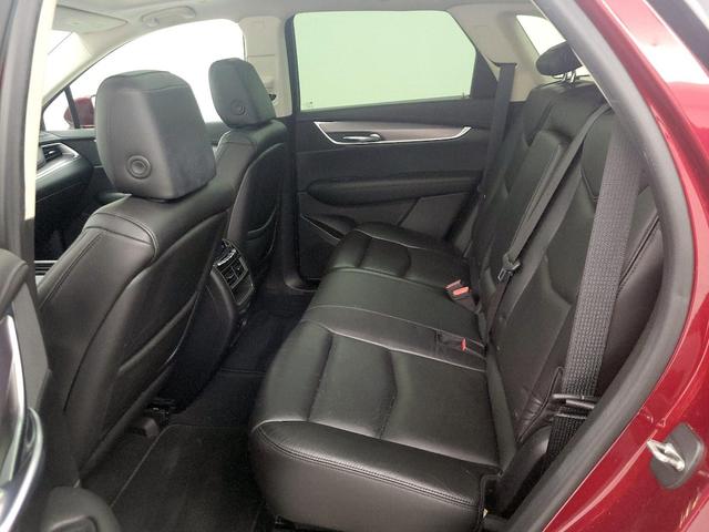 Photo of 2017 Red Cadillac XT5
