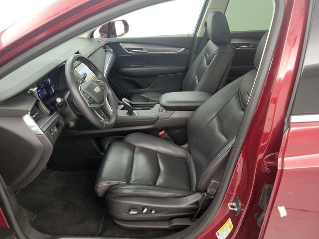 Photo of 2017 Red Cadillac XT5