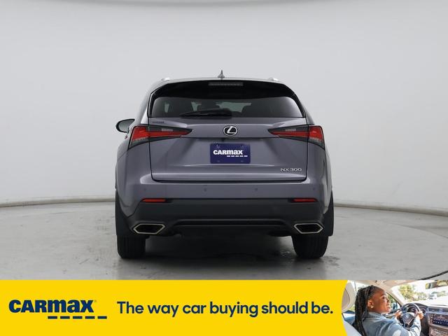 Photo of 2021 Gray Lexus NX 300