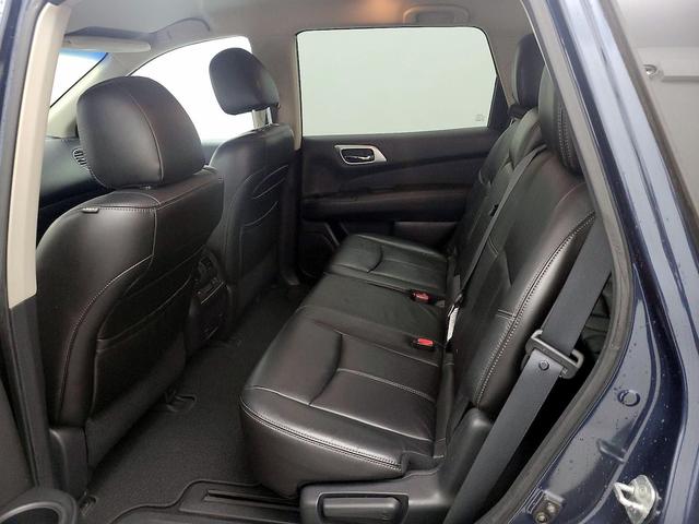 Photo of 2013 Blue Nissan Pathfinder