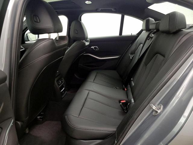 Photo of 2024 Gray BMW 330