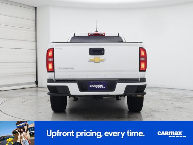 Photo of 2019 White Chevrolet Colorado