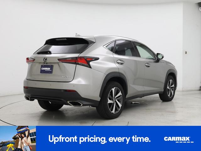 Photo of 2018 Silver Lexus NX 300