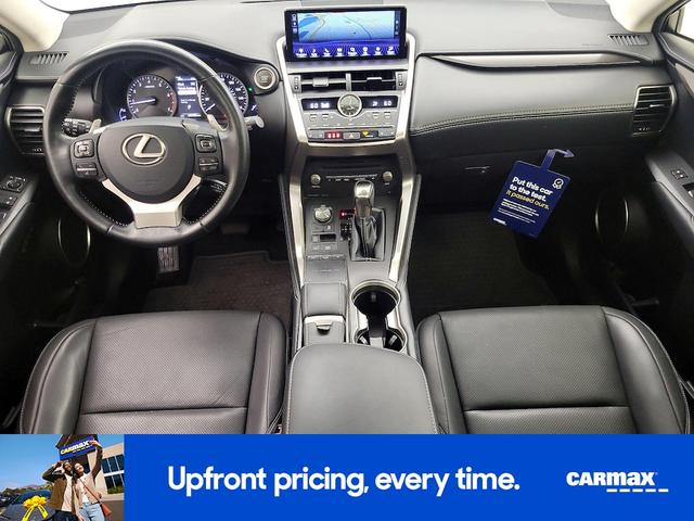 Photo of 2018 Silver Lexus NX 300