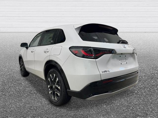 Photo of 2026 Platinum White Pearl Honda HR-V