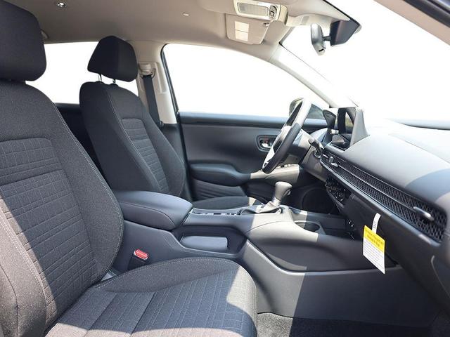 Photo of 2026 Modern Steel Metallic Honda HR-V