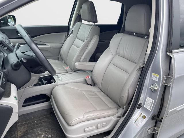 Photo of 2014 Alabaster Silver Metallic Honda CR-V
