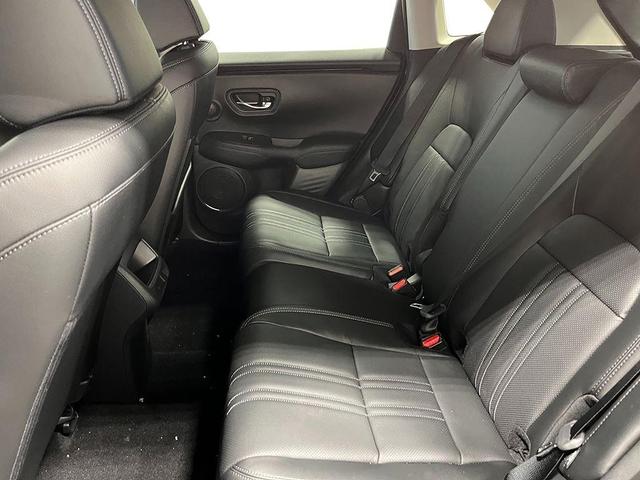 Photo of 2026 Crystal Black Pearl Honda HR-V