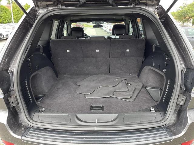 Photo of 2020 Granite Crystal Clearcoat Metallic Jeep Grand Cherokee