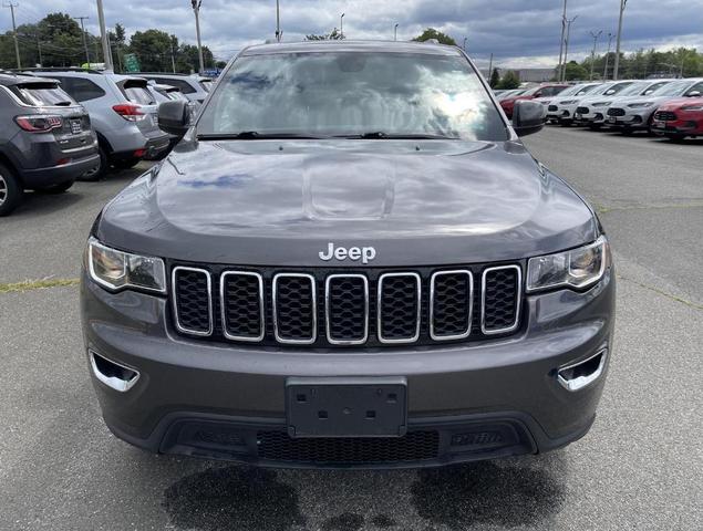 Photo of 2020 Granite Crystal Clearcoat Metallic Jeep Grand Cherokee
