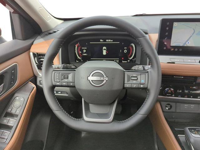 Photo of 2026 Super Black Nissan Rogue