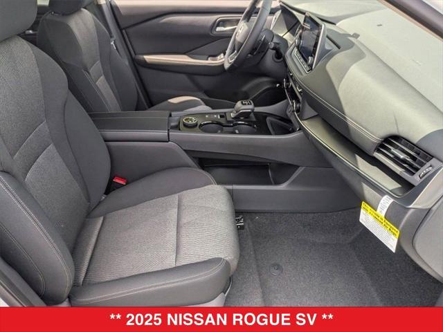 Photo of 2025 Super Black Nissan Rogue