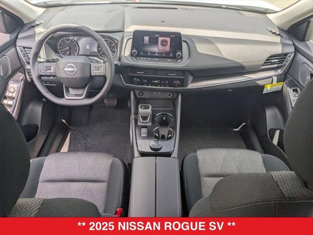 Photo of 2025 Super Black Nissan Rogue