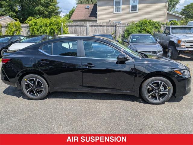 Photo of 2025 Super Black Nissan Sentra