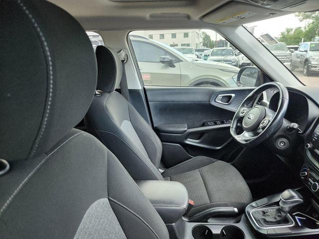 Photo of 2021 Gravity Gray Kia Soul