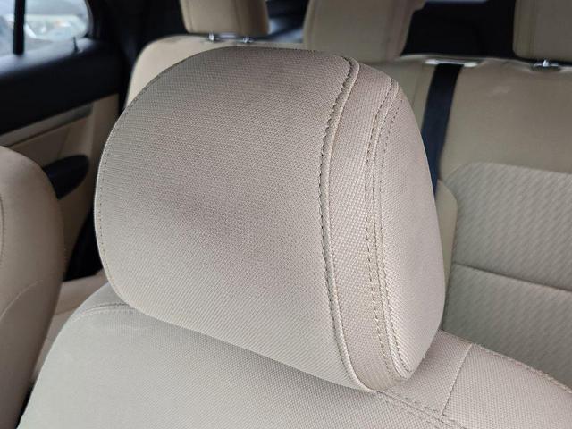 Photo of 2017 Ingot Silver Ford Explorer