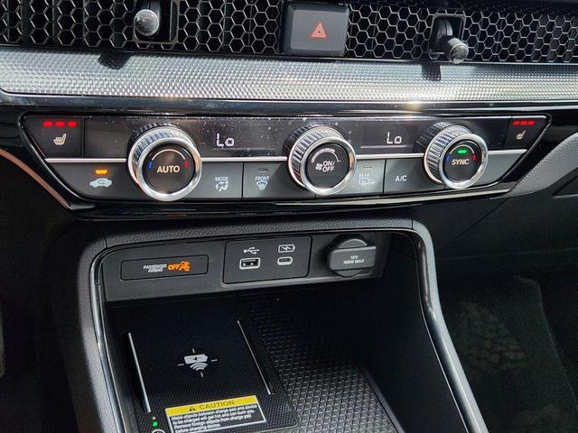 Photo of 2025 Black Honda CR-V