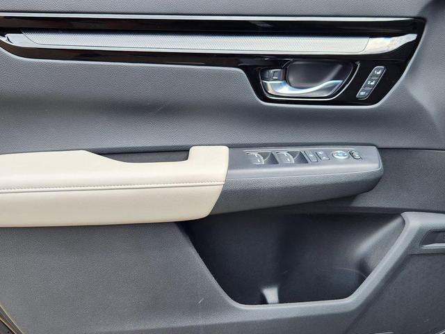 Photo of 2025 Black Honda CR-V