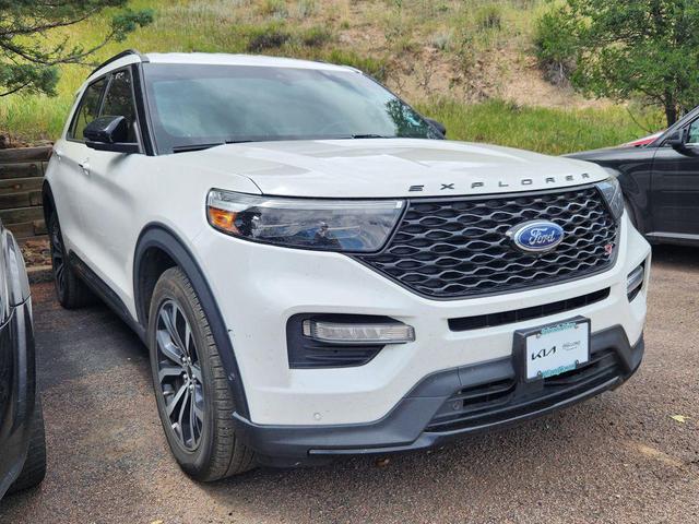 Photo of 2021 Star White Metallic Tri-Coat Ford Explorer