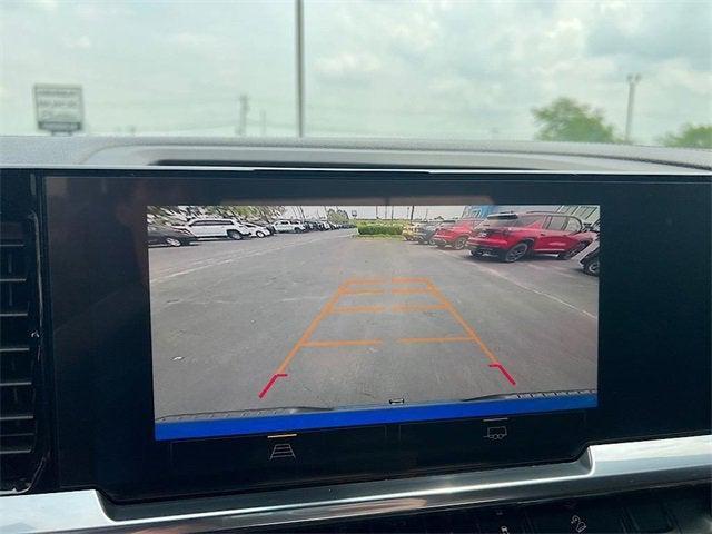 Photo of 2023 Glacier Blue Metallic Chevrolet Silverado 1500