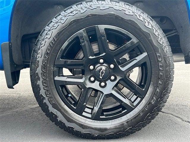 Photo of 2023 Glacier Blue Metallic Chevrolet Silverado 1500