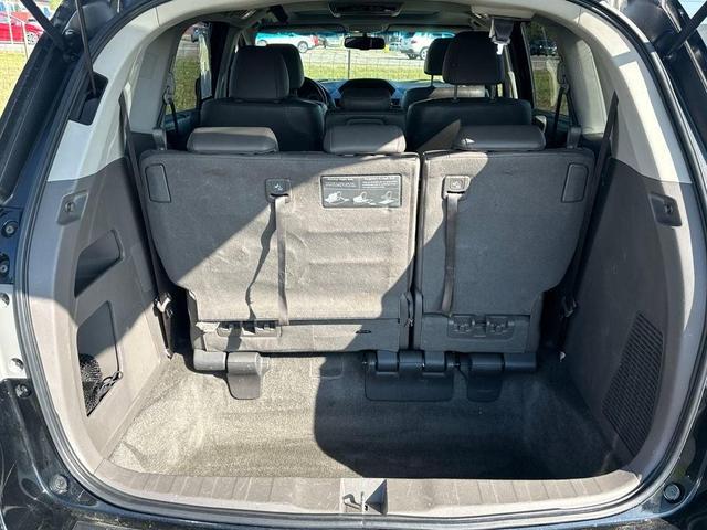 Photo of 2011 Crystal Black Pearl Honda Odyssey