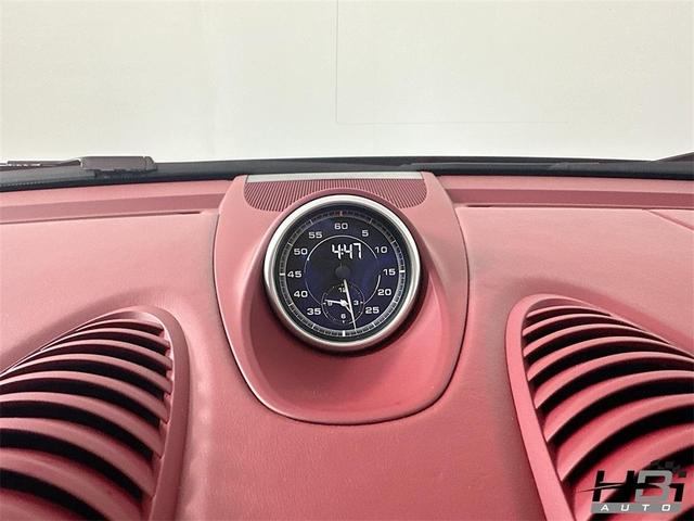 Photo of 2021 Black Porsche 718 Spyder