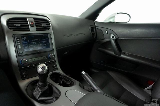 Photo of 2006 Machine Silver Metallic Chevrolet Corvette