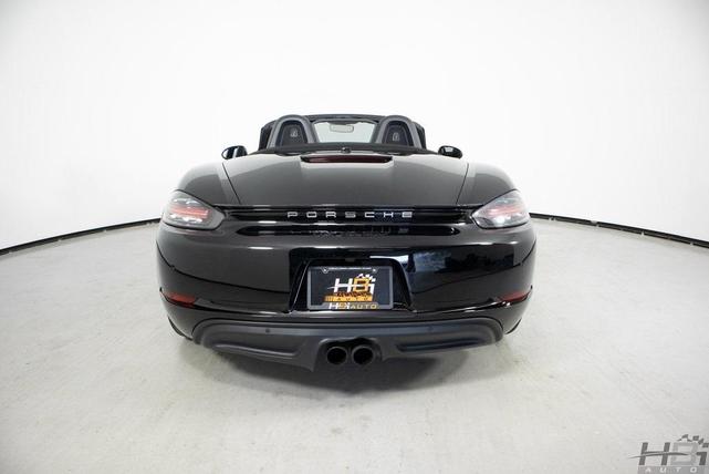 Photo of 2019 Black Porsche 718 Boxster