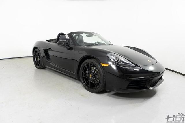 Photo of 2019 Black Porsche 718 Boxster