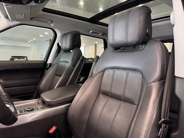 Photo of 2019 Narvik Black Land Rover Range Rover Sport
