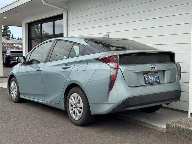 Photo of 2017 Sea Glass Pearl Toyota Prius