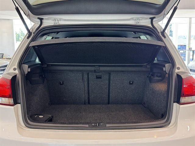 Photo of 2012 Candy White Volkswagen Golf R