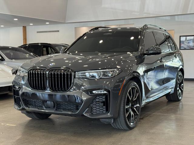 2022 BMW X7