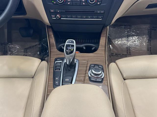 Photo of 2011 Sparkling Bronze Metallic BMW X3