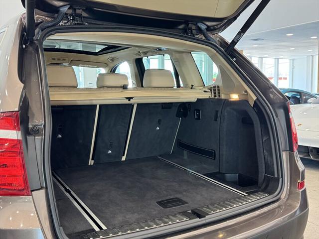 Photo of 2011 Sparkling Bronze Metallic BMW X3