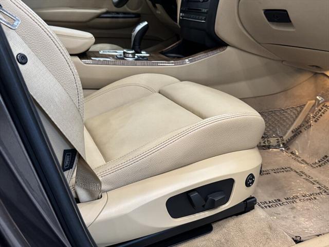 Photo of 2011 Sparkling Bronze Metallic BMW X3