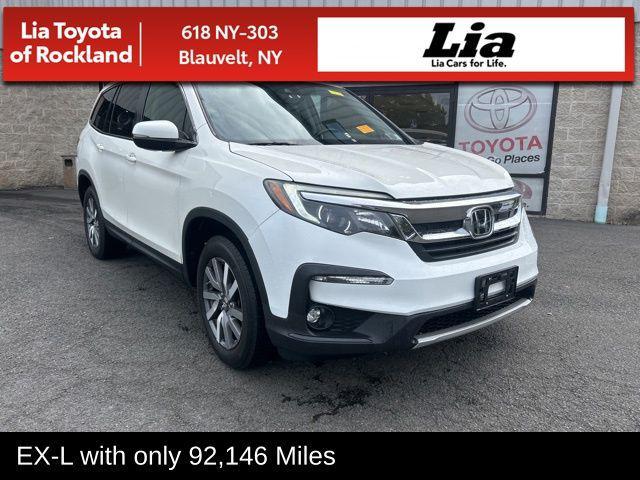 Photo of 2019 White Diamond Pearl Honda Pilot