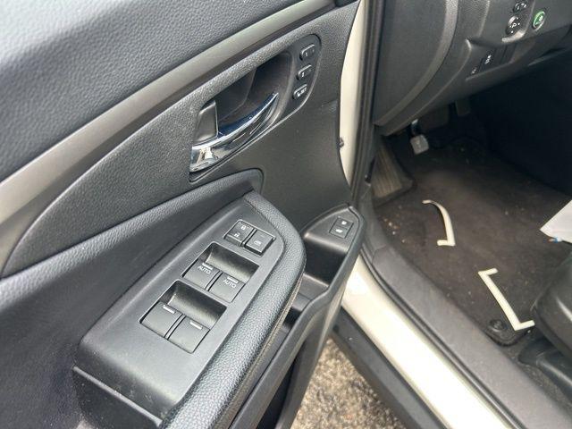 Photo of 2019 White Diamond Pearl Honda Pilot