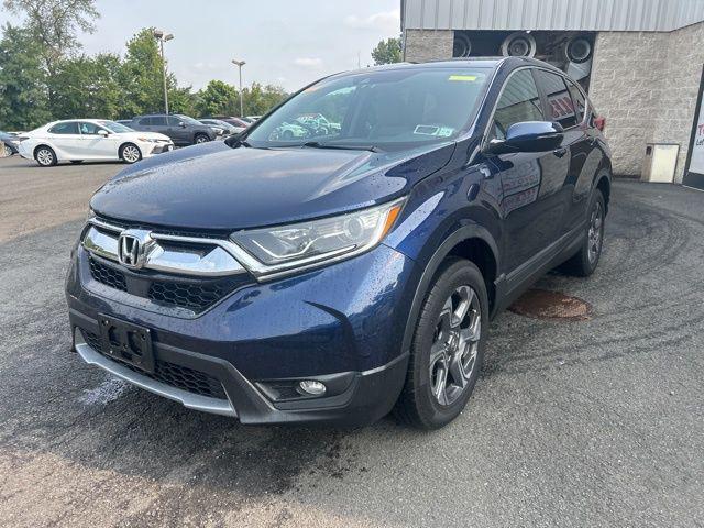 Photo of 2017 Obsidian Blue Pearl Honda CR-V