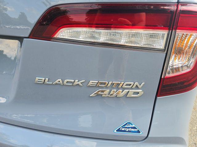 Photo of 2022 Light Blue Honda Pilot