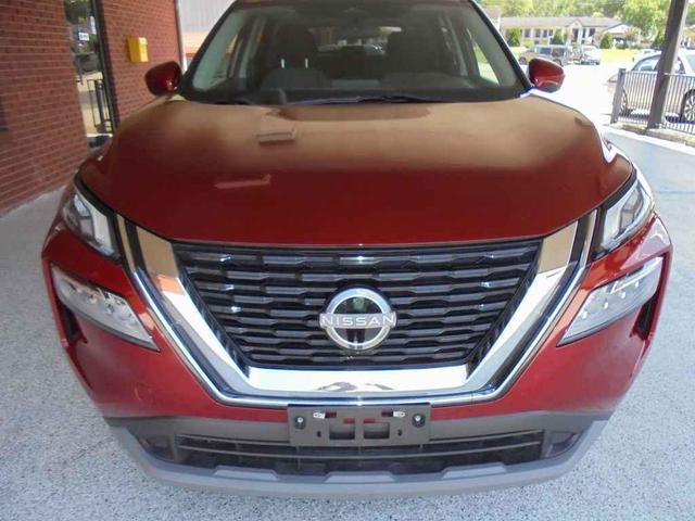Photo of 2023 Scarlet Ember Tintcoat Nissan Rogue